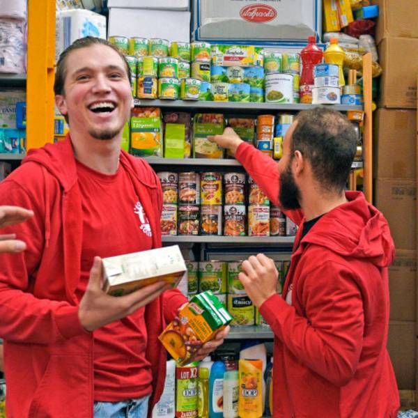 Livrez des kits de première nécessité aux étudiants dans le besoin