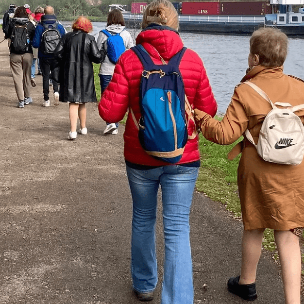 Accompagnez une personne déficiente visuelle dans son quotidien